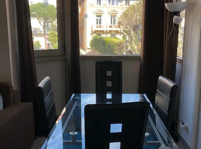 Lägenhet Cannoise, Et Piscine